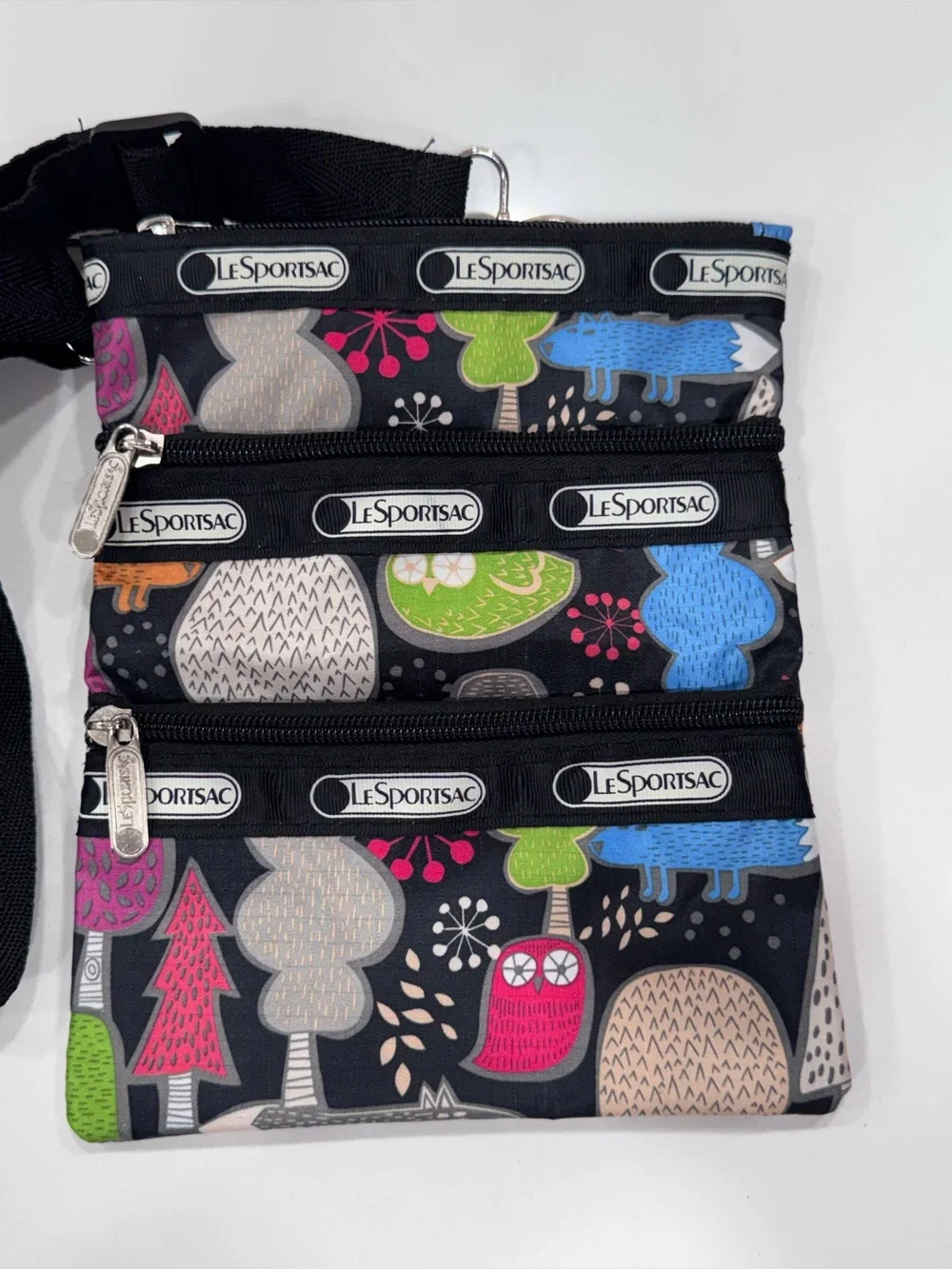 LeSportsac Woodland Fox Owl Print 3 Zip Crossbody Bag EUC Adjustable Strap